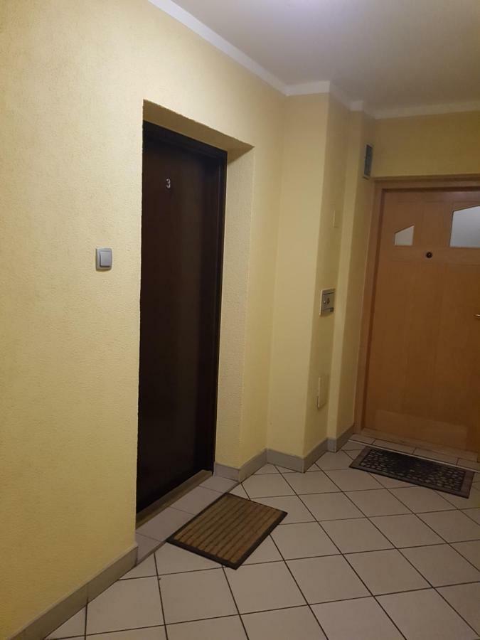 Pod Jasna Gora - Apartament 3 Częstochowa Екстериор снимка